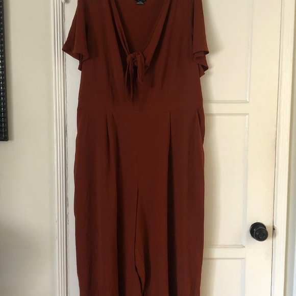 City Chic Knot Front Jumpsuit - Picture 4 of 6
